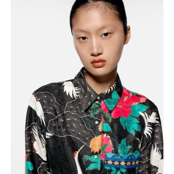 Zara Flowy Blouse with Floral And Crane Print Size XS Excellent Condition! - Picture 2 of 14